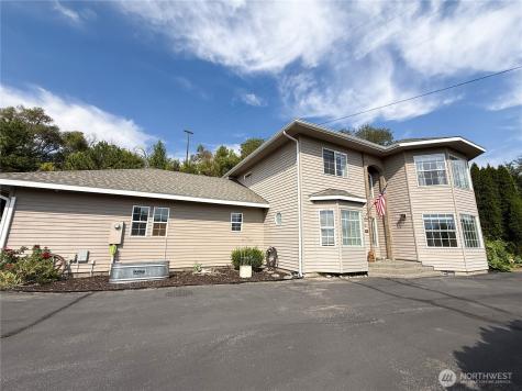 6 Valley View Park Drive Omak WA 98841