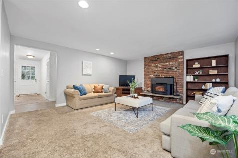 721 Comanche Drive Mount Vernon WA 98273