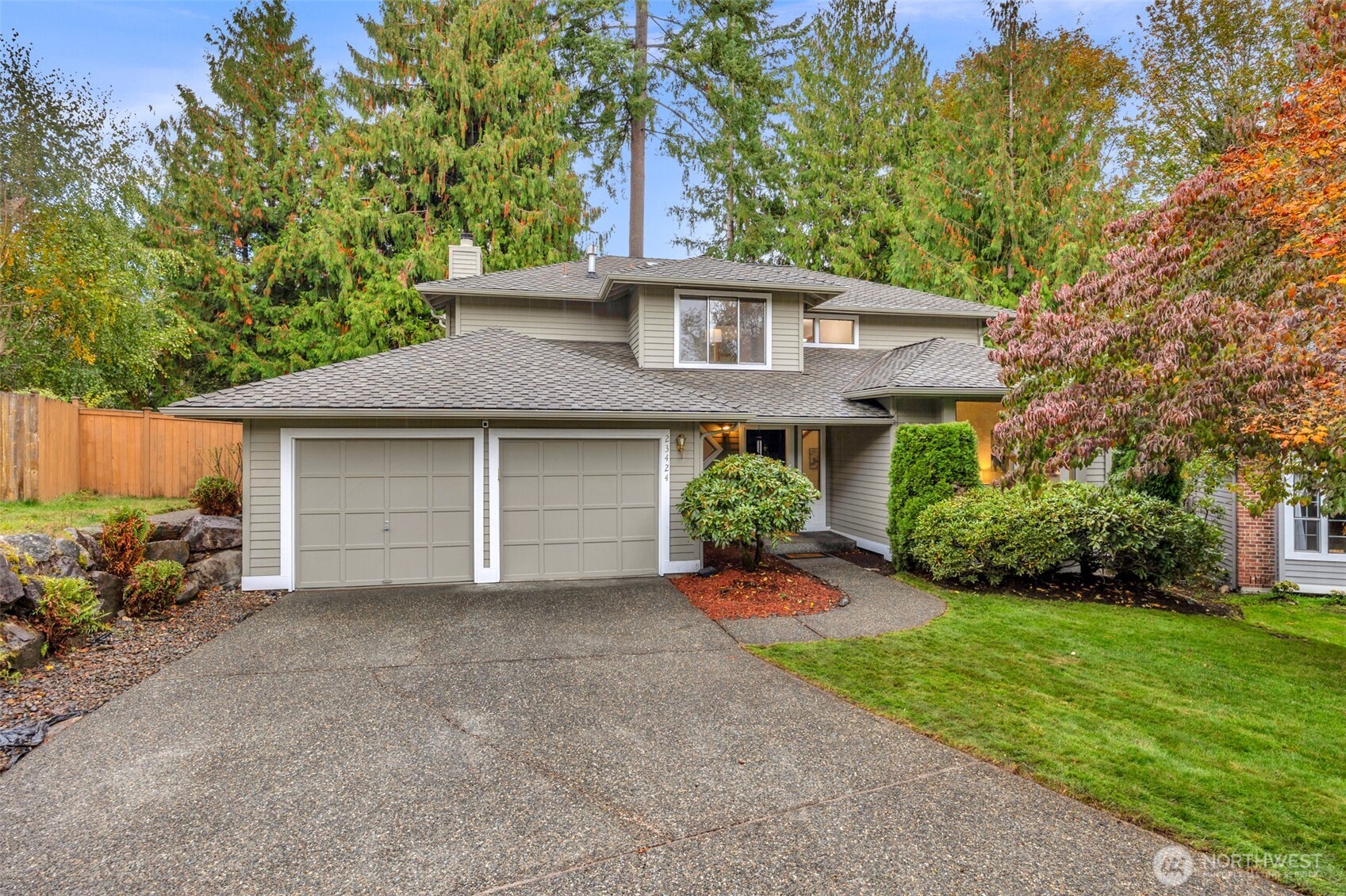 23424 NE 28th Place Sammamish WA 98074