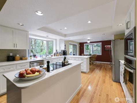 25216 238th Avenue SE Maple Valley WA 98038