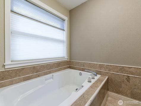 25216 238th Avenue SE Maple Valley WA 98038
