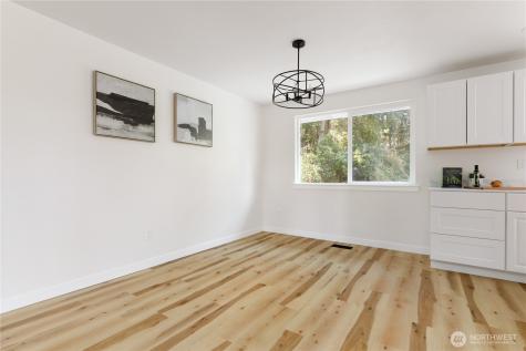 1981 Country Lane Oak Harbor WA 98277