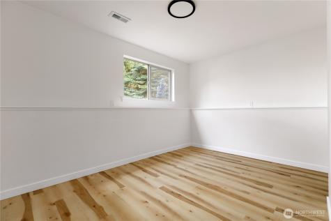 1981 Country Lane Oak Harbor WA 98277