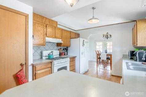 8903 216th Street Court E Graham WA 98338