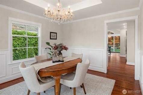 1915 35th Avenue W Seattle WA 98199