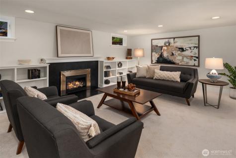1915 35th Avenue W Seattle WA 98199