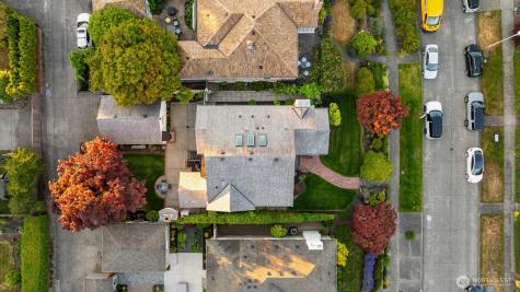 1915 35th Avenue W Seattle WA 98199