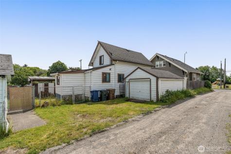 2360 S Hosmer Street Tacoma WA 98405