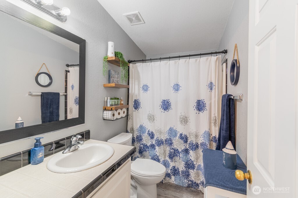 1630 Cactus Loop Richland WA 98352