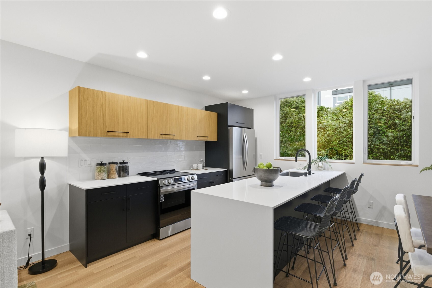 3646 Greenwood Avenue N Seattle WA 98103