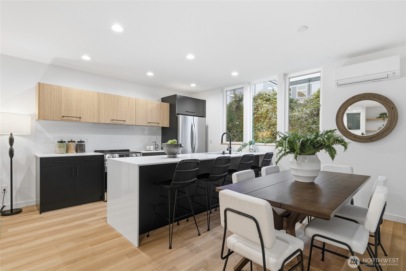 3646 Greenwood Avenue N Seattle WA 98103