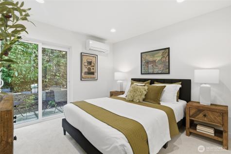 3646 Greenwood Avenue N Seattle WA 98103
