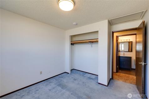 2027 E Belair Drive Mount Vernon WA 98273