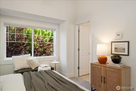 908 NW 85th Street Seattle WA 98117