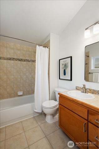 908 NW 85th Street Seattle WA 98117