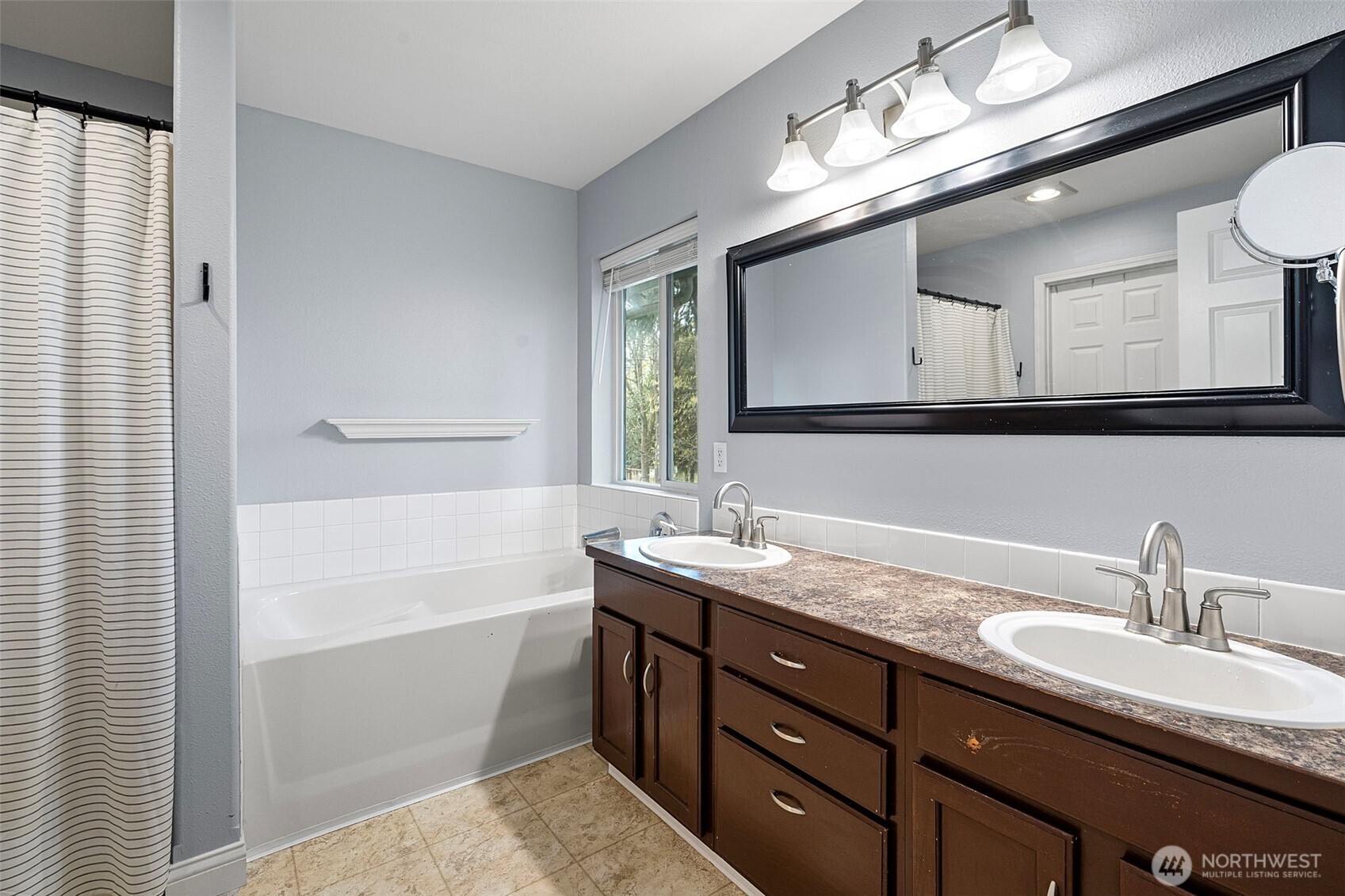 17511 Scenic Shores Court SE Yelm WA 98597
