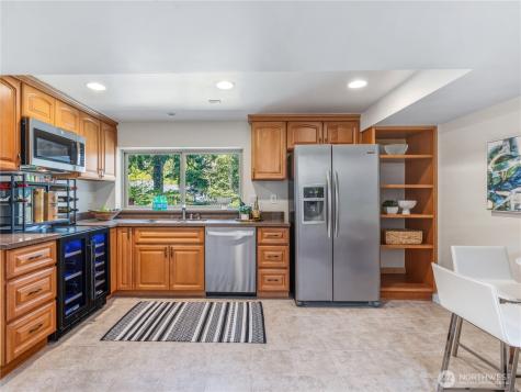 1035 147th Avenue SE Bellevue WA 98007