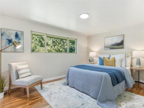 1035 147th Avenue SE Bellevue WA 98007