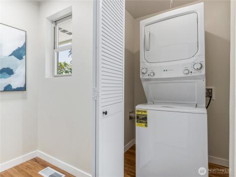 1035 147th Avenue SE Bellevue WA 98007