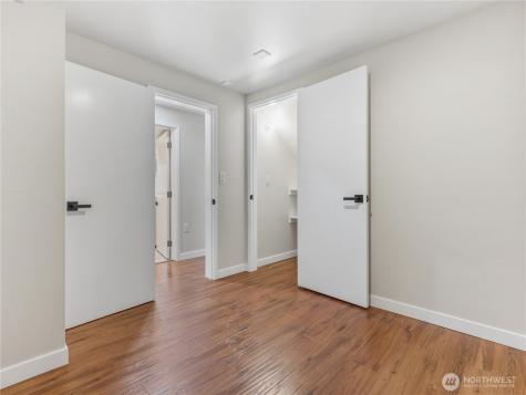 1035 147th Avenue SE Bellevue WA 98007