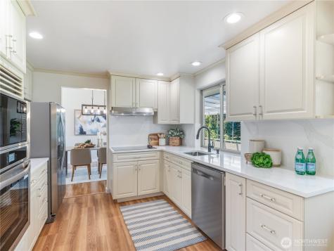 1035 147th Avenue SE Bellevue WA 98007