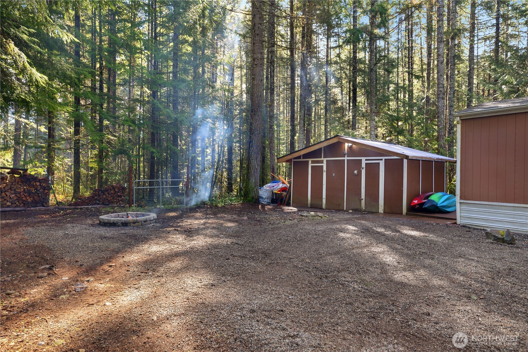 300 N Mount Jupiter Hoodsport WA 98548