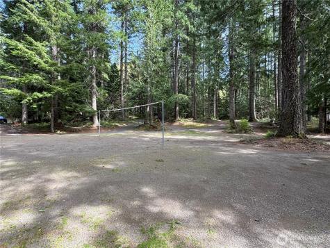 300 N Mount Jupiter Hoodsport WA 98548
