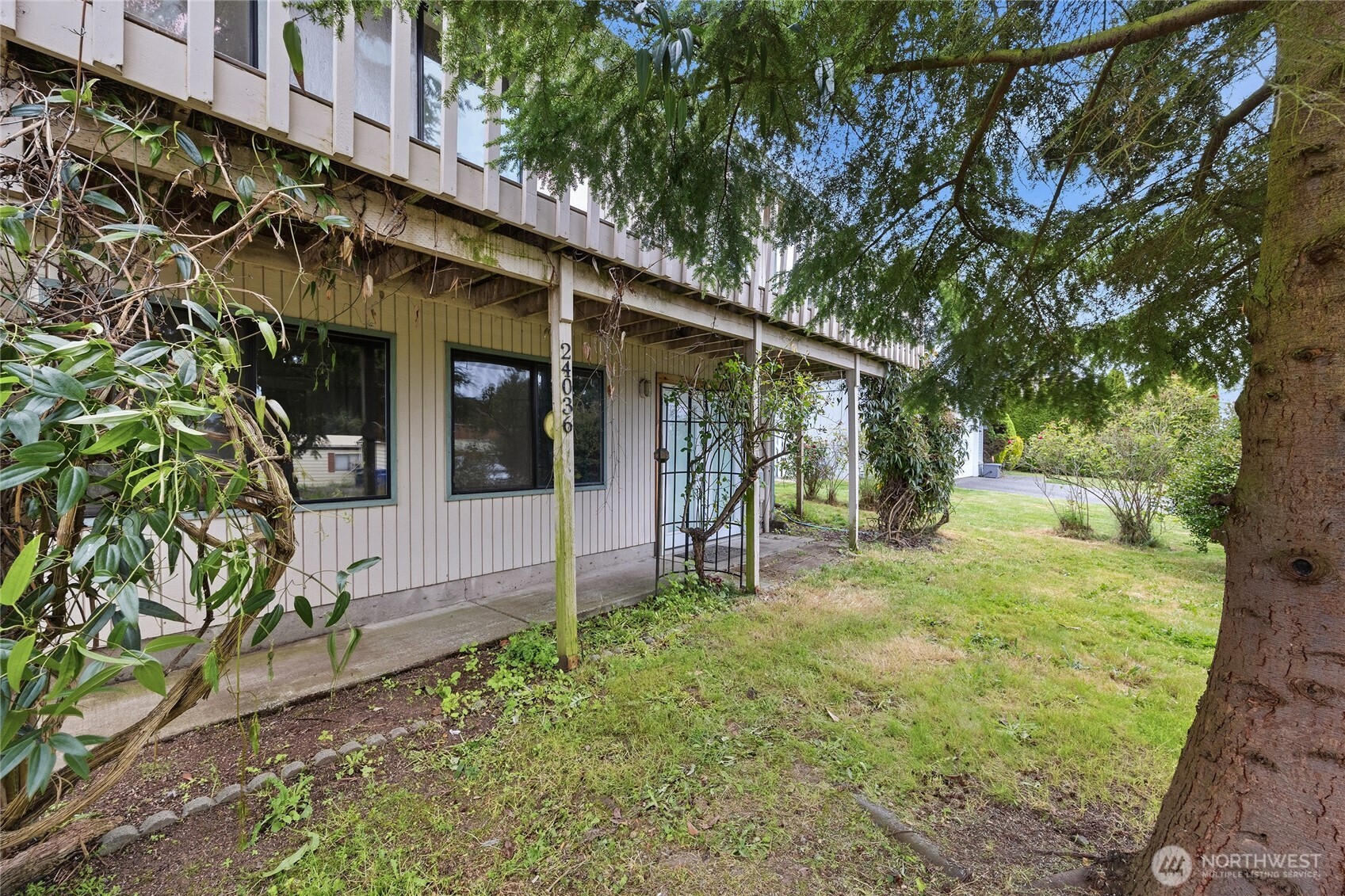 24036 23rd Avenue S Des Moines WA 98198