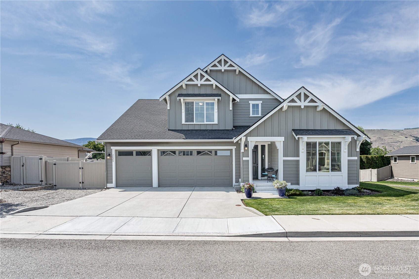 2028 SE Legacy Place East Wenatchee WA 98802