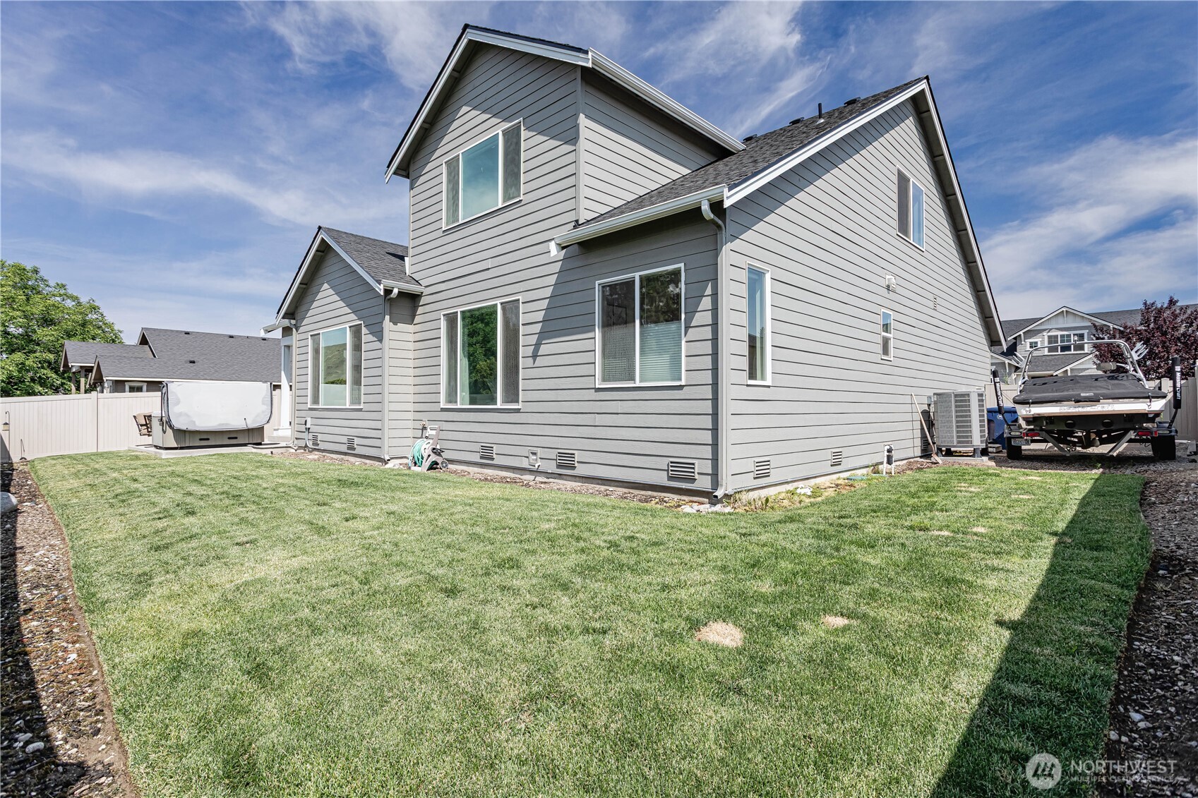 2028 SE Legacy Place East Wenatchee WA 98802