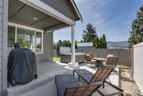 2028 SE Legacy Place East Wenatchee WA 98802