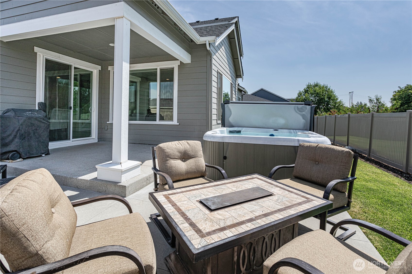 2028 SE Legacy Place East Wenatchee WA 98802