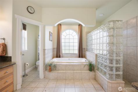 3348 NE Westshore Drive Moses Lake WA 98837