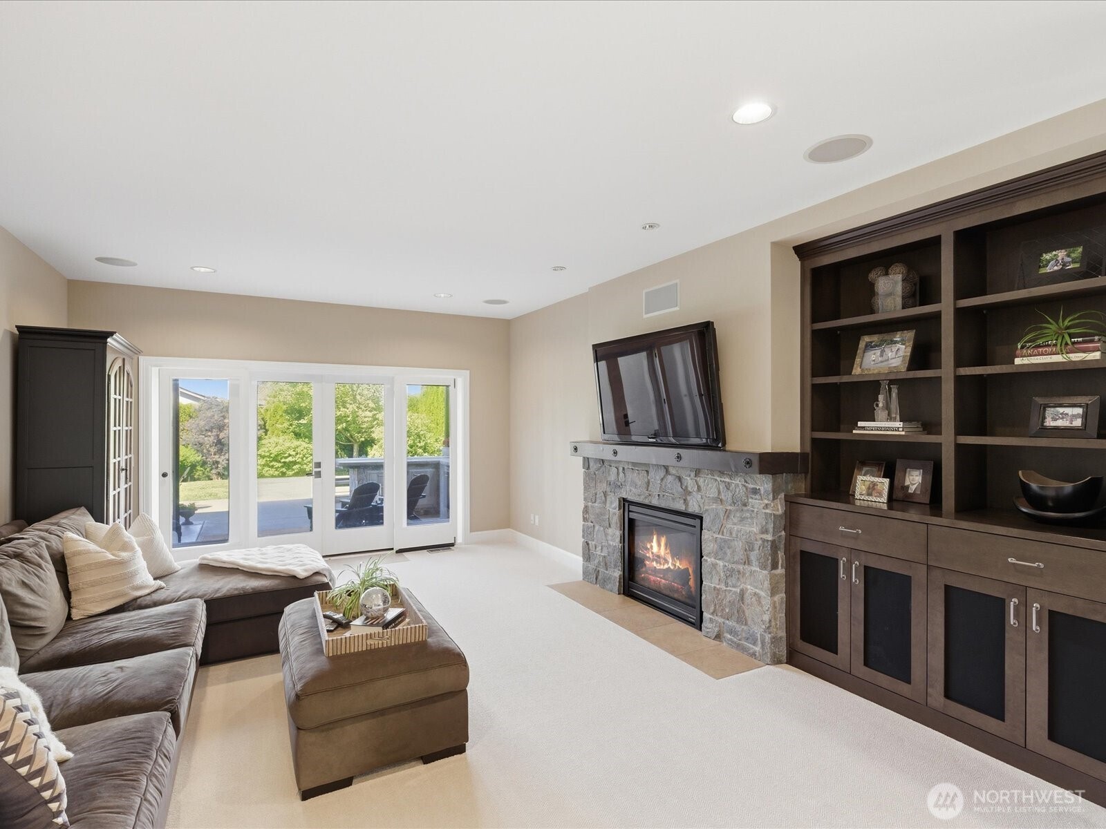4235 91st Avenue NE Yarrow Point WA 98004