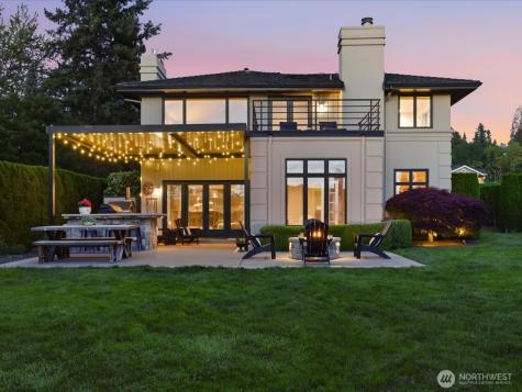 4235 91st Avenue NE Yarrow Point WA 98004