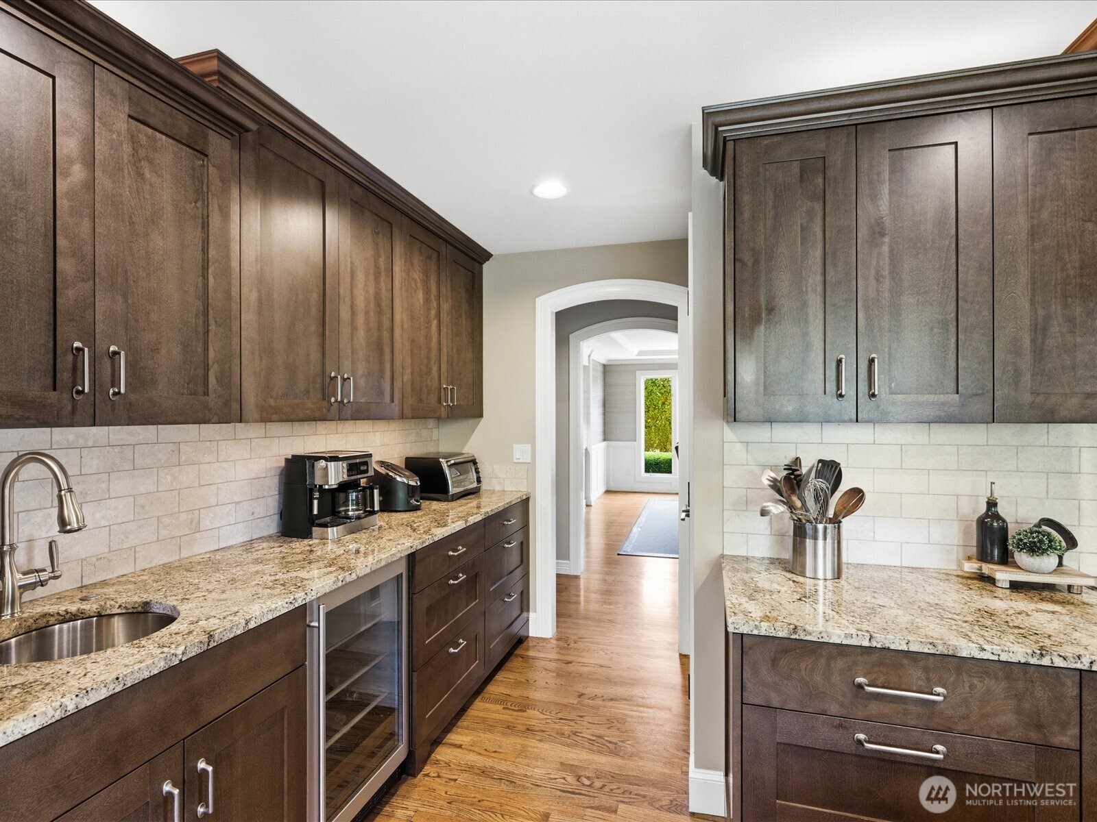 4235 91st Avenue NE Yarrow Point WA 98004