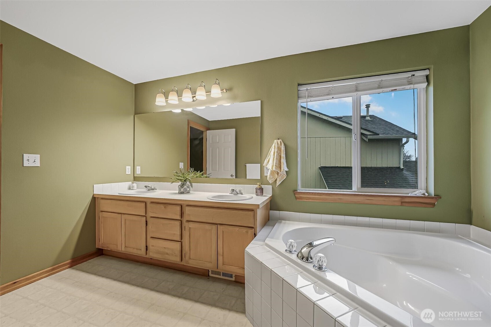 21012 Springhaven Way E Bonney Lake WA 98391