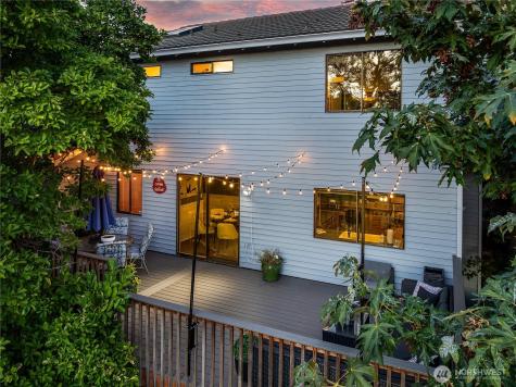 1809 136th Place SE Bellevue WA 98005