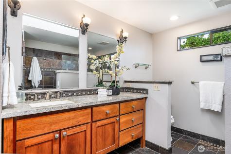 1809 136th Place SE Bellevue WA 98005