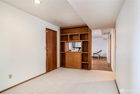 1809 136th Place SE Bellevue WA 98005