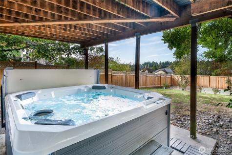 1809 136th Place SE Bellevue WA 98005