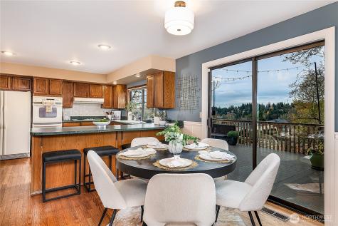 1809 136th Place SE Bellevue WA 98005