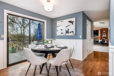 1809 136th Place SE Bellevue WA 98005