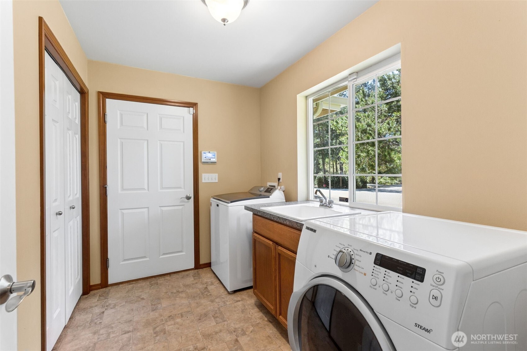 51 E Vine Maple Lane Union WA 98592