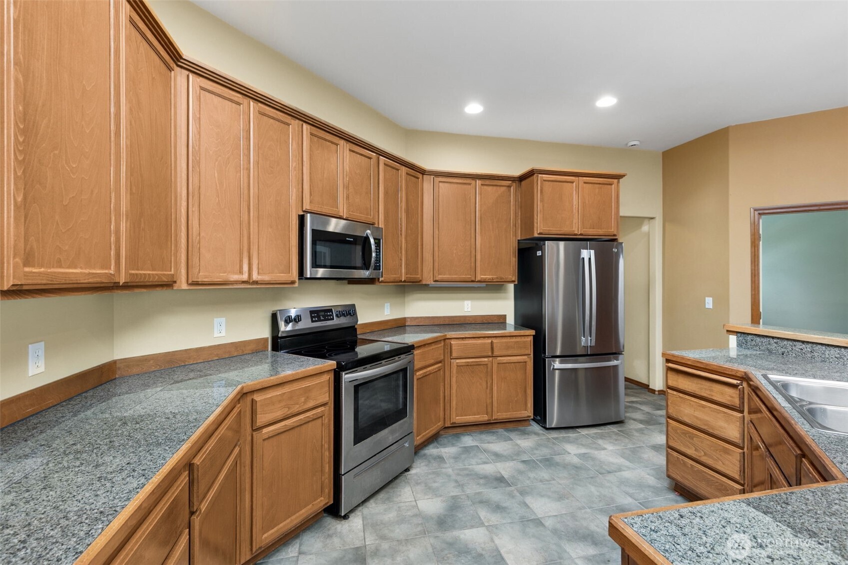 51 E Vine Maple Lane Union WA 98592