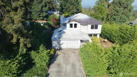 2915 98TH Clyde Hill WA 98004