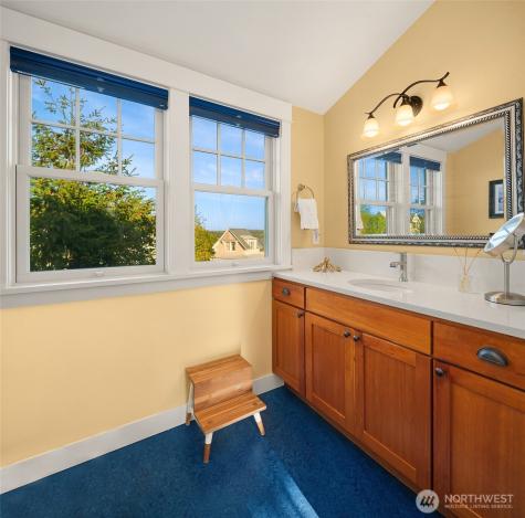 7 Lupine Lane Pacific Beach WA 98571