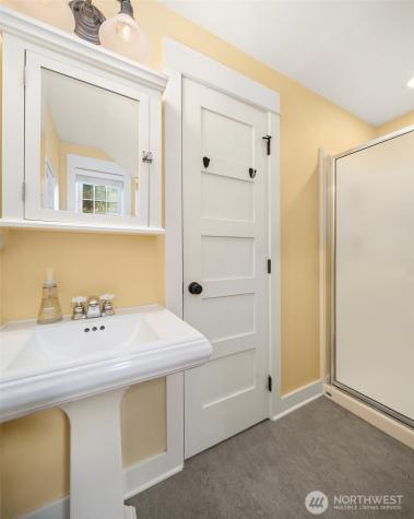 7 Lupine Lane Pacific Beach WA 98571