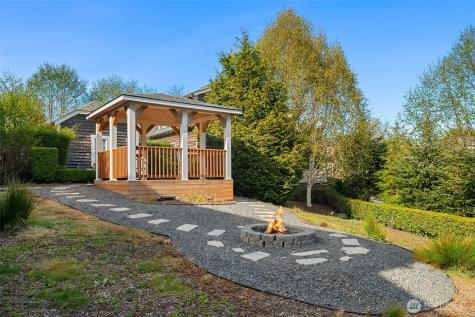 7 Lupine Lane Pacific Beach WA 98571
