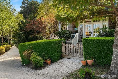7 Lupine Lane Pacific Beach WA 98571